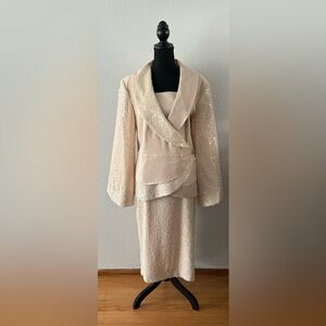 Elegant Cream Women's Skirt Set